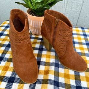 Nine West Block Heeled Brown Boots